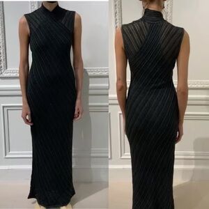 Chic Black Sleeveless Maxi Dress